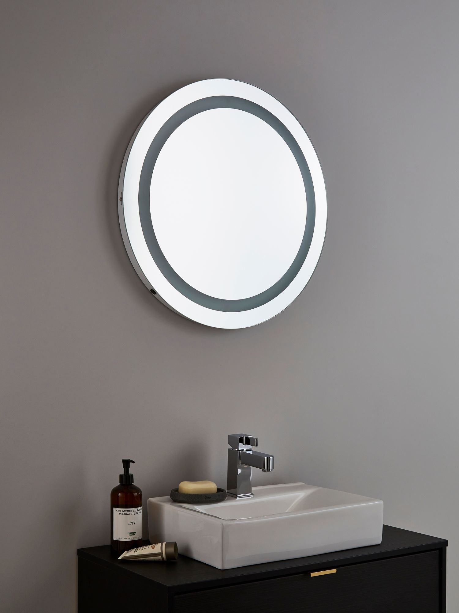 Forum SPA-35706 Nyx 12W LED Round Illuminated Mirror 5000K IP44 Chrome
