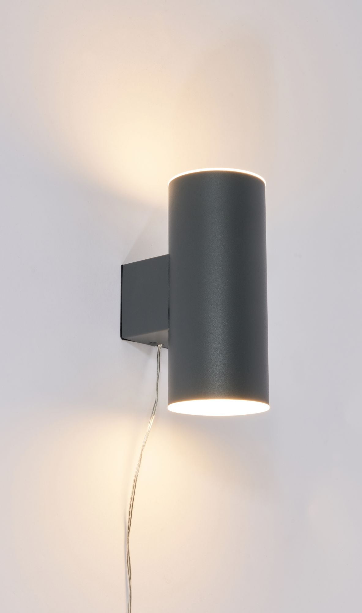 Forum ZN-42041-BLK Eldon 0.4W LED Solar Up / Down Wall Light Black