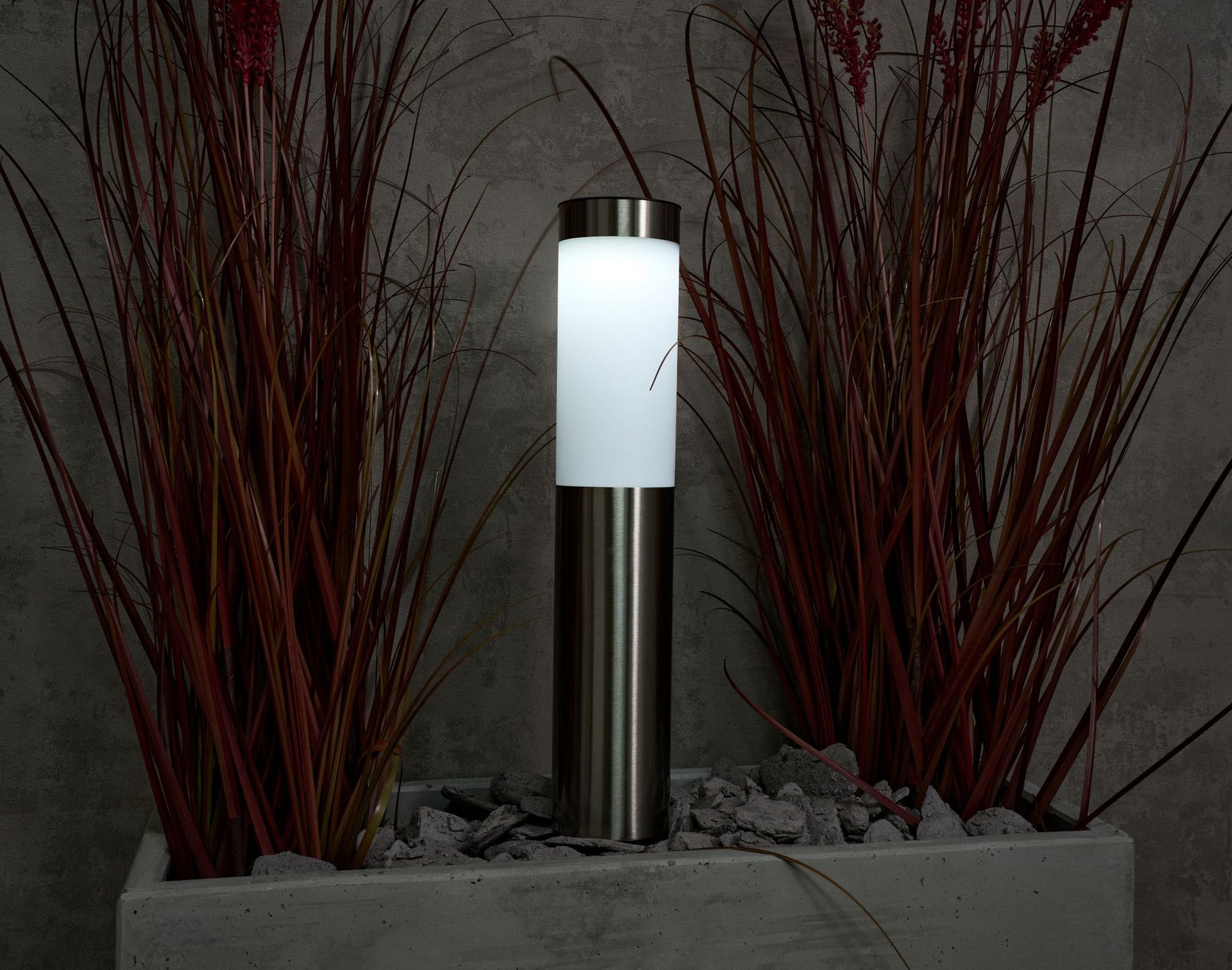 Forum ZN-42044 Creswell 0.6W LED Solar Spike Light 6000K IP44 Stainless Steel