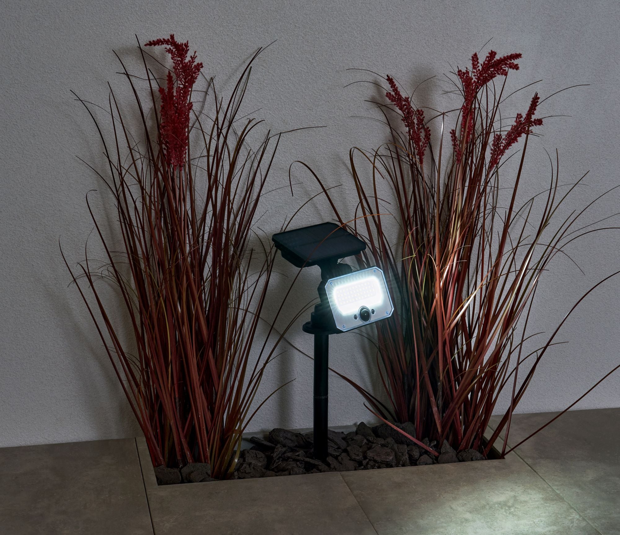 Forum ZN-42057 Bradley 3W LED Solar Floodlight with Ground Spike 6500K IP54 Black