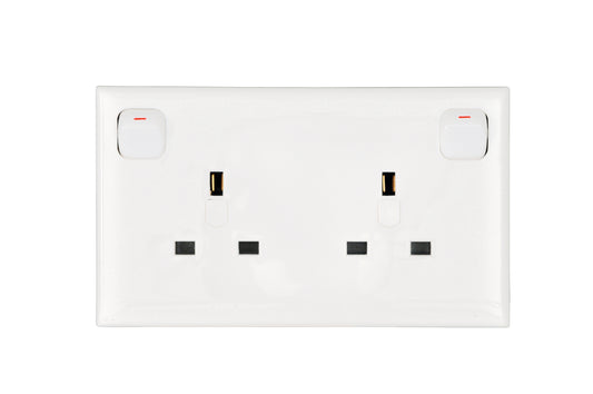 Niglon CS13D 1 - 2 Gang 13A Switched Convertor Socket White Moulded