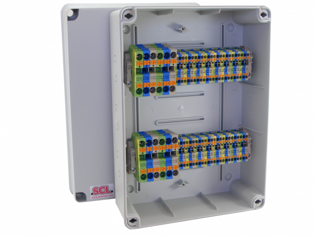 Switchtec CURDP2 SCL 20 Way Consumer Unit Relocation Kit 243 x 333 x 132mm Grey IP66