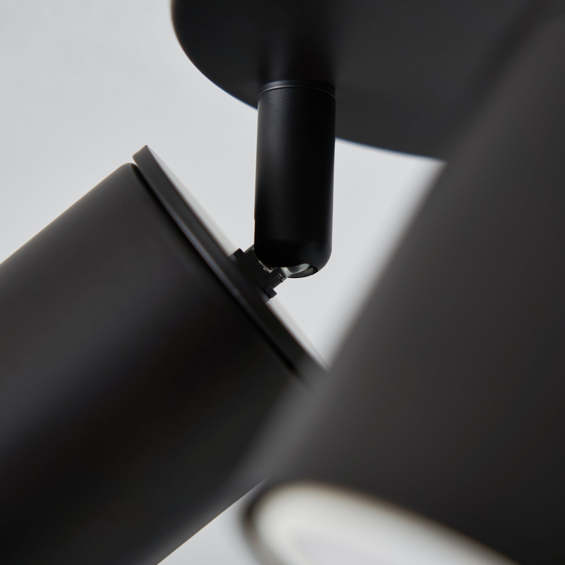 Forum INL-44525-BLK Joshua 3 x GU10 Contemporary Plate Spotlight IP44 Black