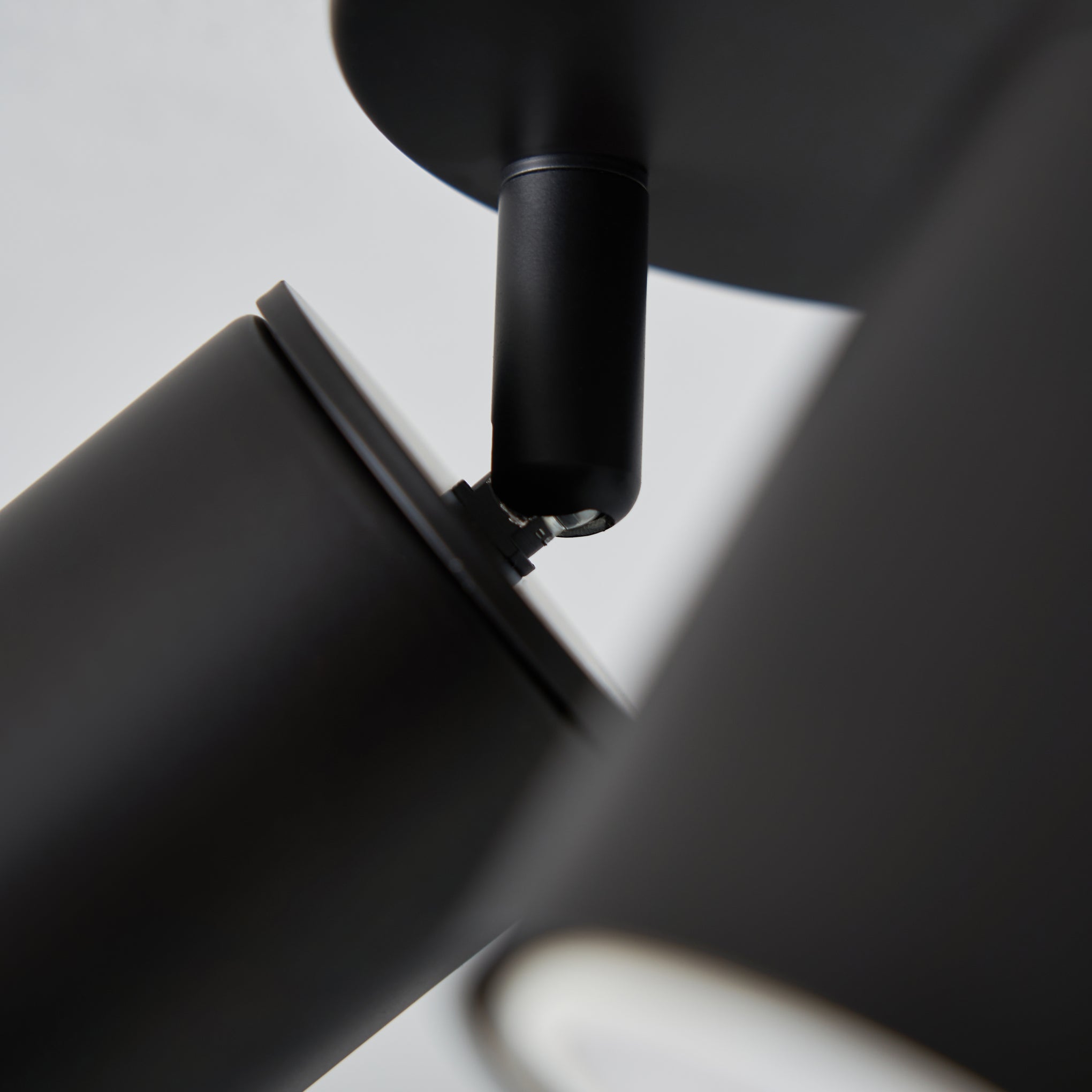 Forum INL-44525-BLK Joshua 3 x GU10 Contemporary Plate Spotlight IP44 Black