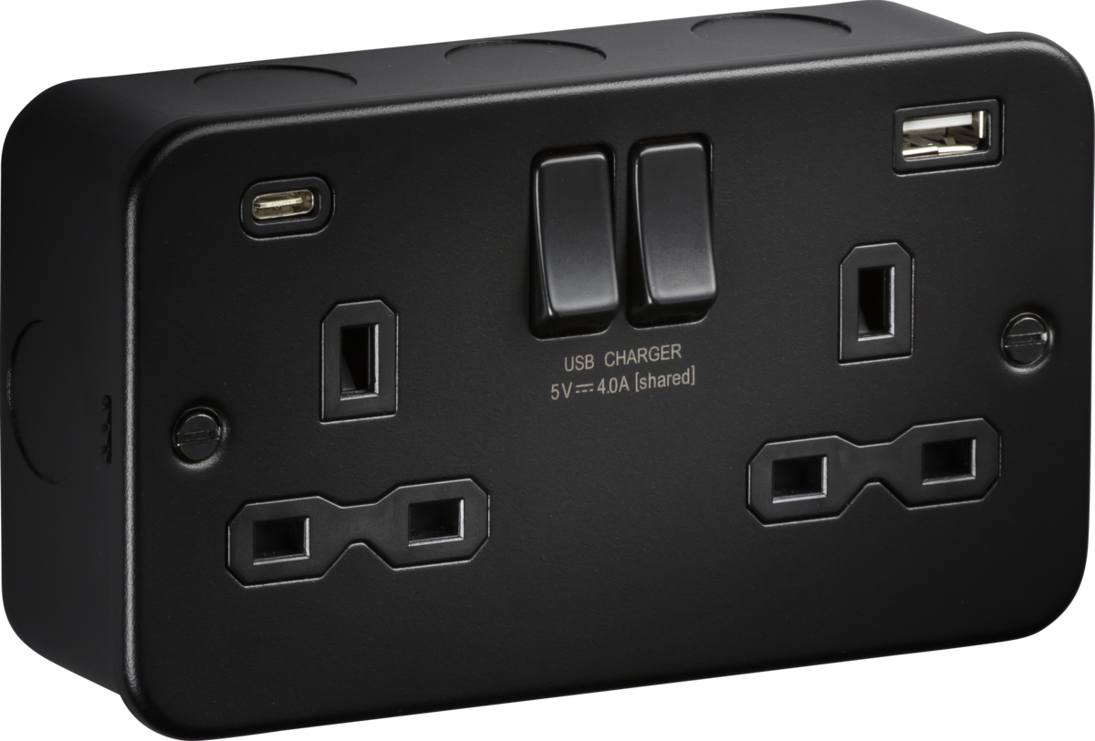 Knightsbridge MR9940TB 2 Gang 13A SP Switched Socket with Dual USB A+C Metal Clad Textured Black