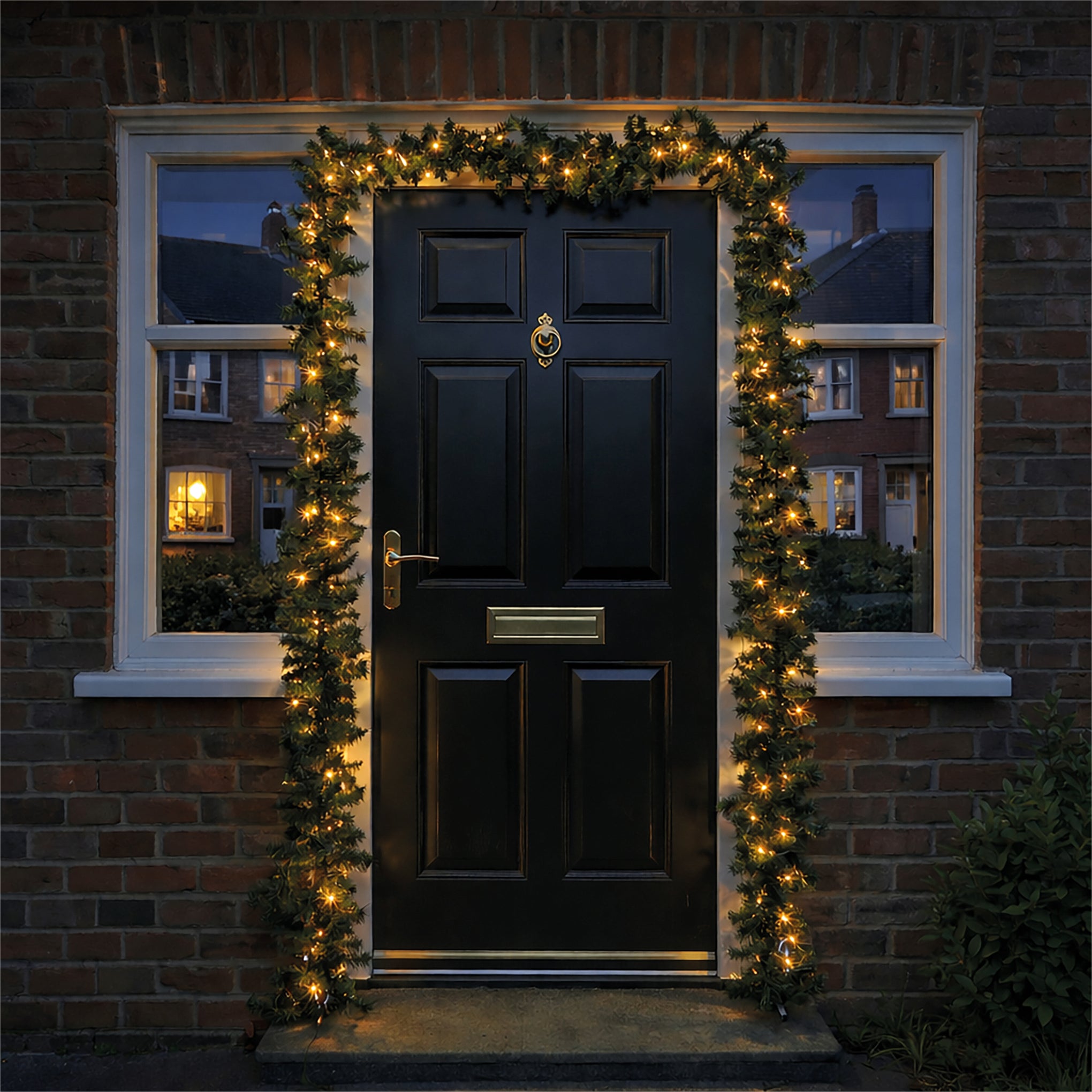 Xmas Haus XH20052 80 LED Green Garland with Timer 5m IP44