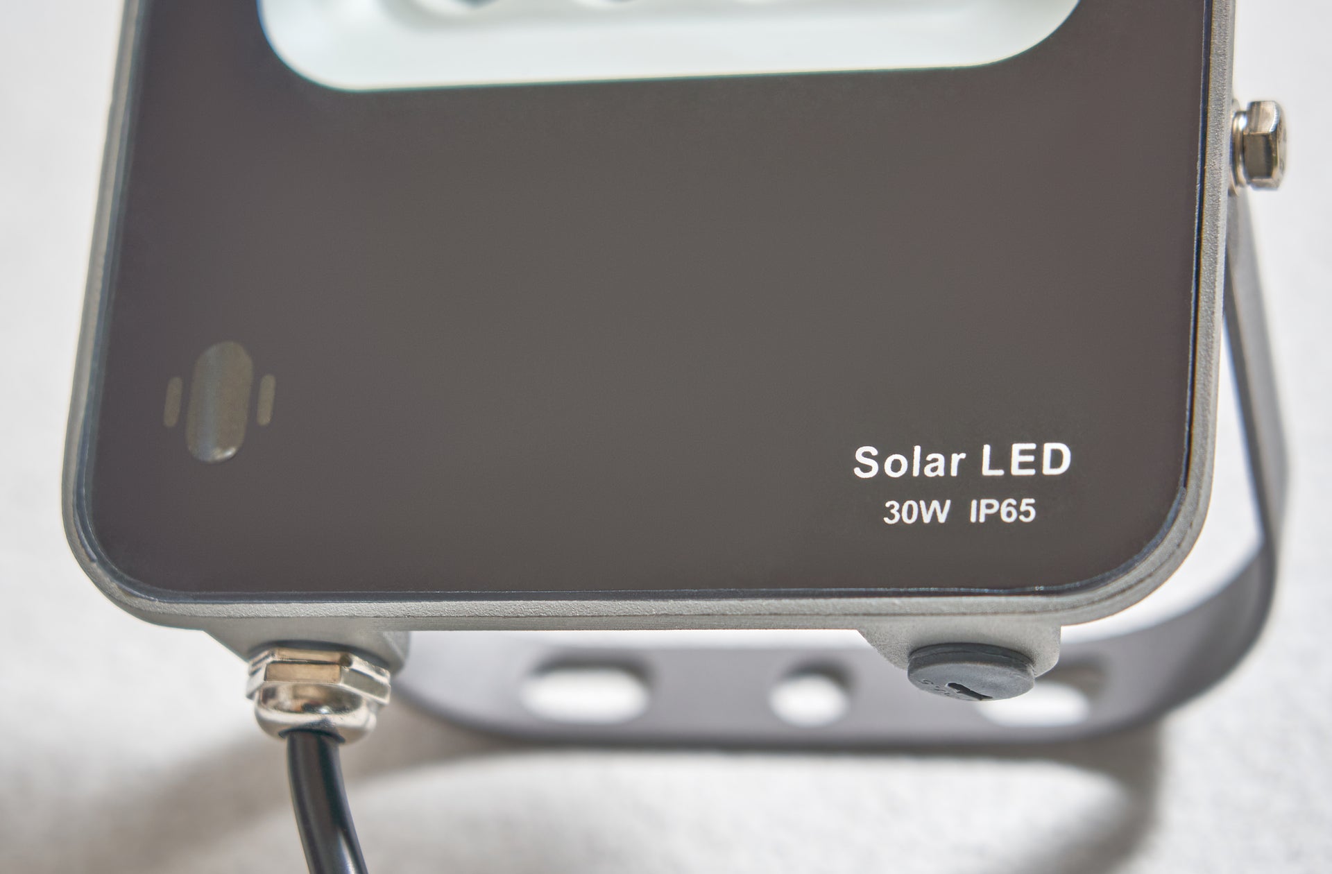 Forum ZN-42053 Denby 100W LED Solar Floodlight 6000K IP65 Black