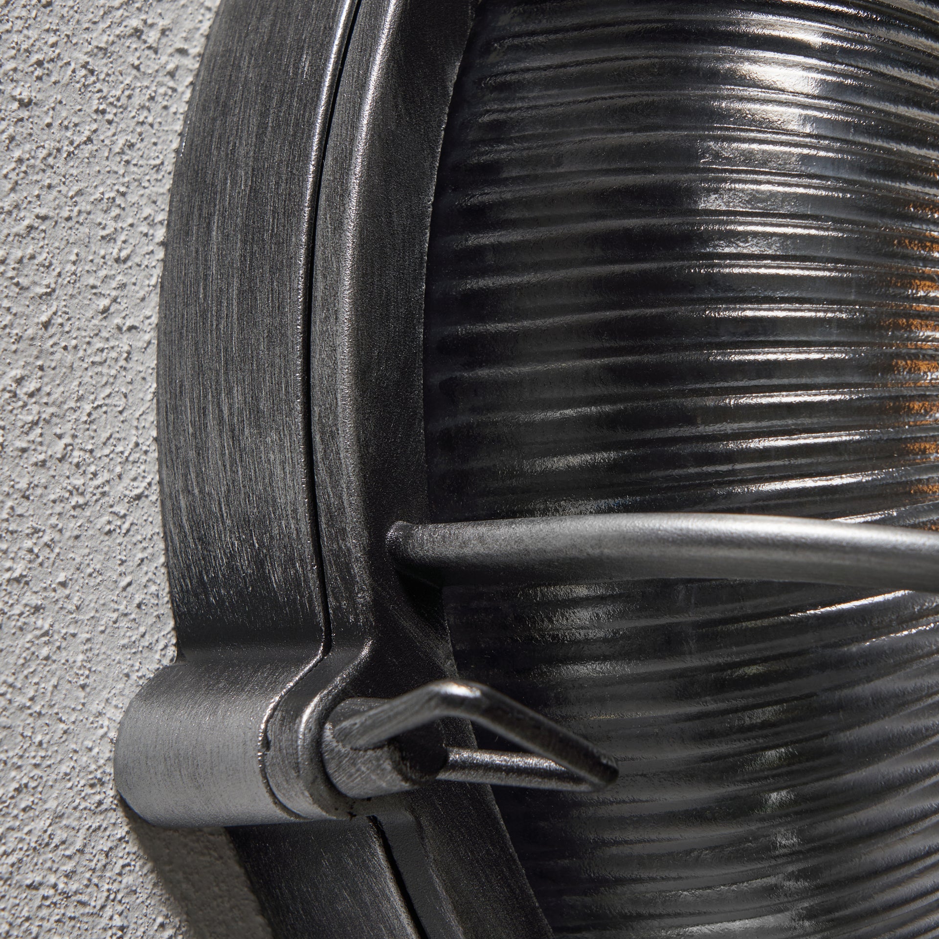 Forum ZN-44231-SIL Gali E27 Caged Bulkhead IP44 Silver