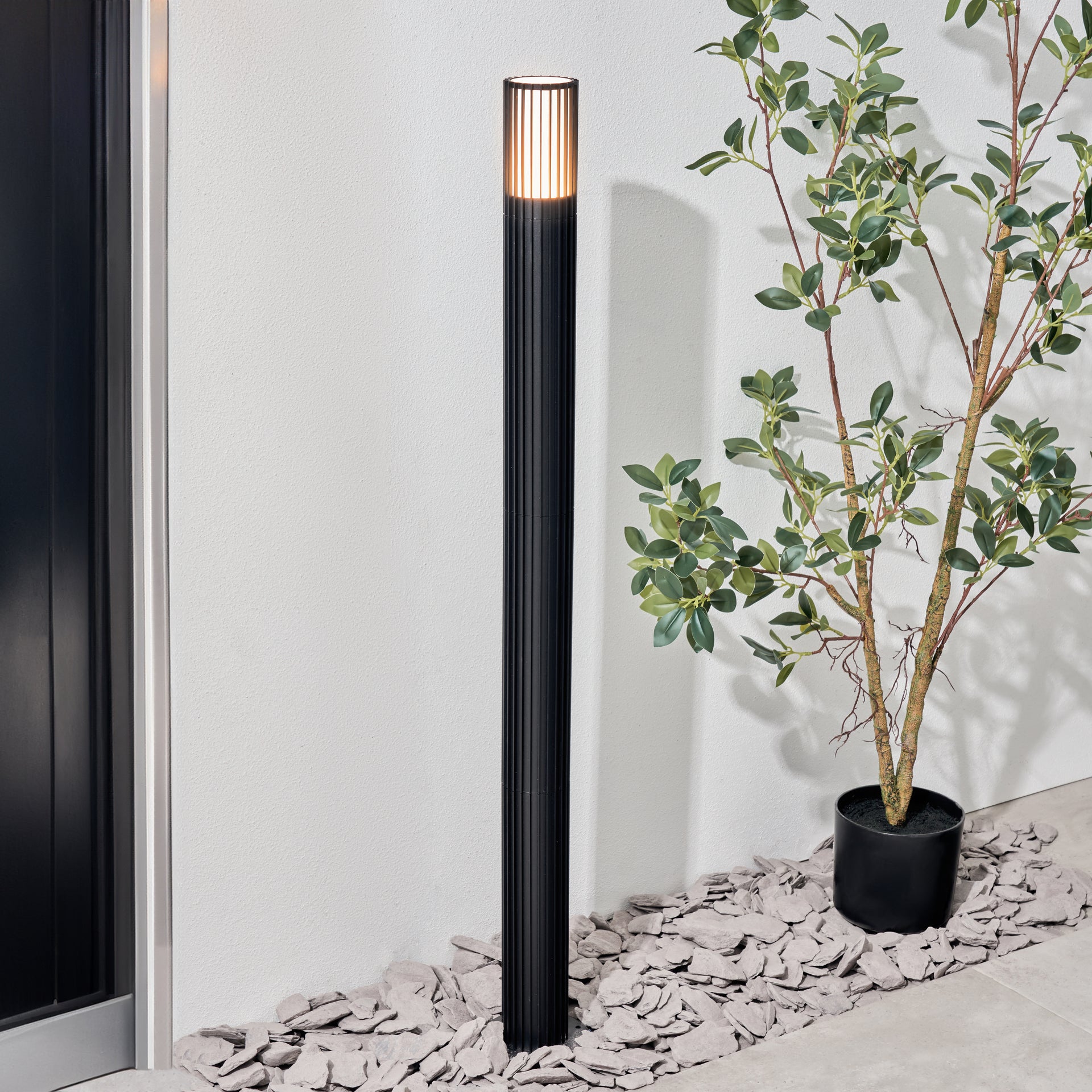 Forum ZN-44260-BLK Muto GU10 Adjustable Post Light IP44 Black